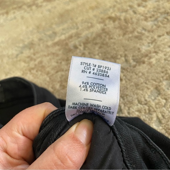 Just Black Denim Skinny Distressed Raw Hem Black Jeans Pants High Rise: 31 - Picture 6 of 12